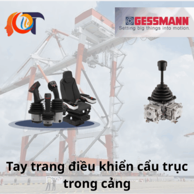 Tay trang điều khiển cẩu trục trong cảng
